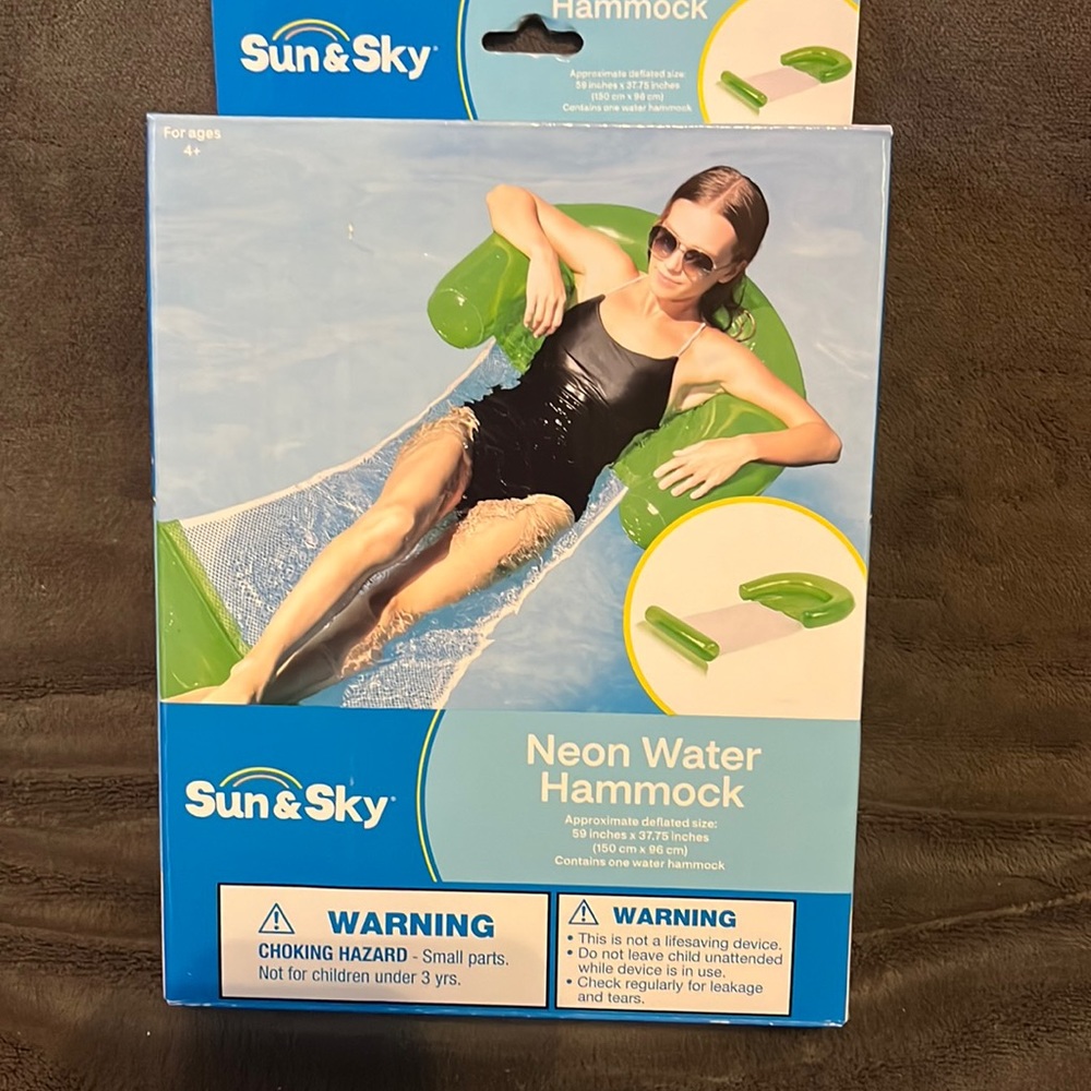Pool hammock